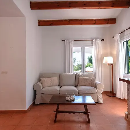 Mes Dels Ullastres Villa Binibeca